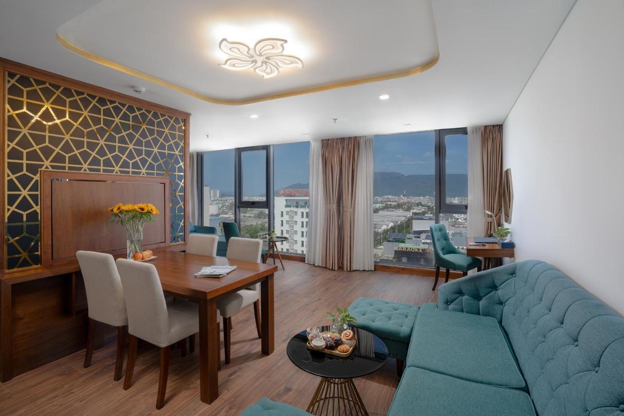 Cn Palace Boutique Hotel & Spa Da Nang Exterior foto